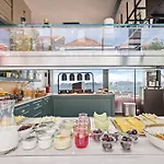 Monte Belvedere By Shiadu Hotel 3*