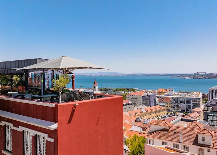 Monte Belvedere By Shiadu 리스본