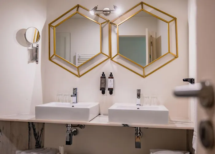 호텔 Monte Belvedere By Shiadu 3*