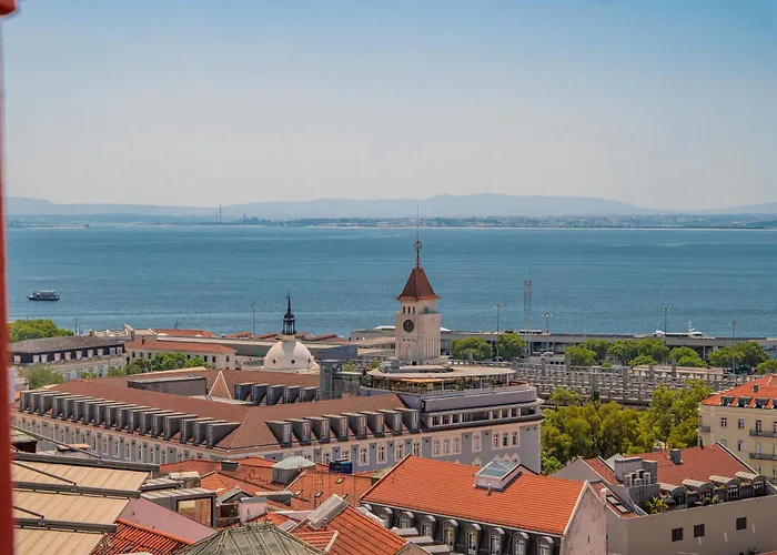 Monte Belvedere By Shiadu 리스본