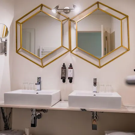 酒店 希尔都蒙特贝尔韦代雷酒店 3*